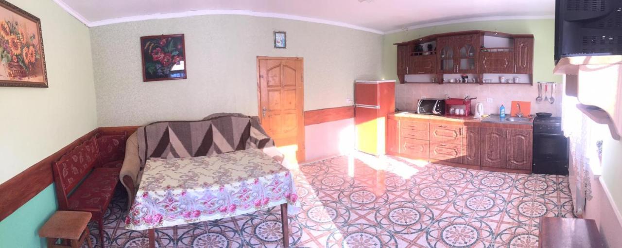 Карпатський Будинок Leilighet Izki Eksteriør bilde